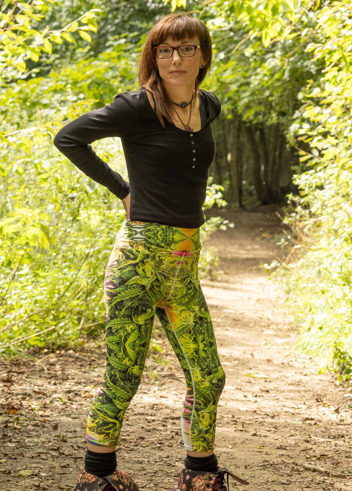 Yoga Capri Leggings - Mary Jane Print - Psychedelic Voyager Art Collection